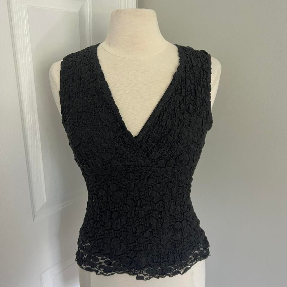 Y2K BLACK ONLY 9 LACE FLORAL‎ OVERLAY TANK TOP